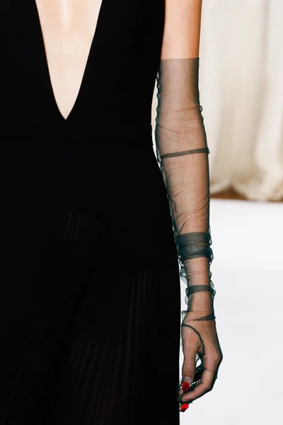 Look 27